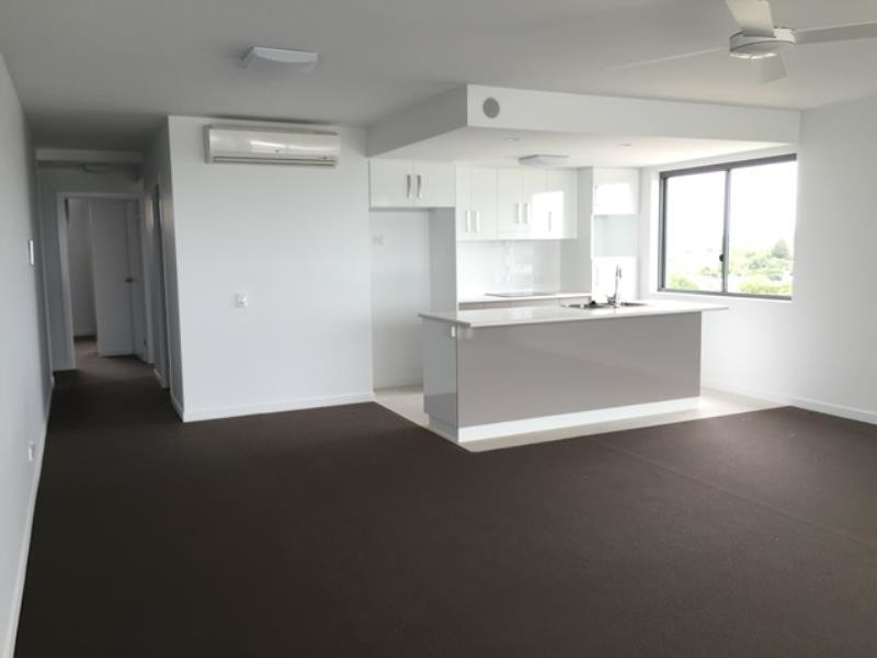 401/2 Victoria Parade, Rockhampton City QLD 4700